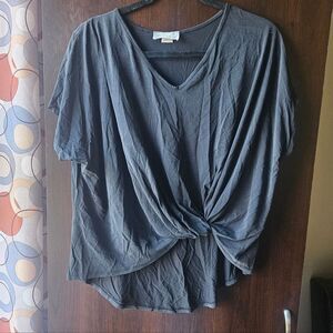 Lavender Field Black Knotted V-Neck Top Size Medium
